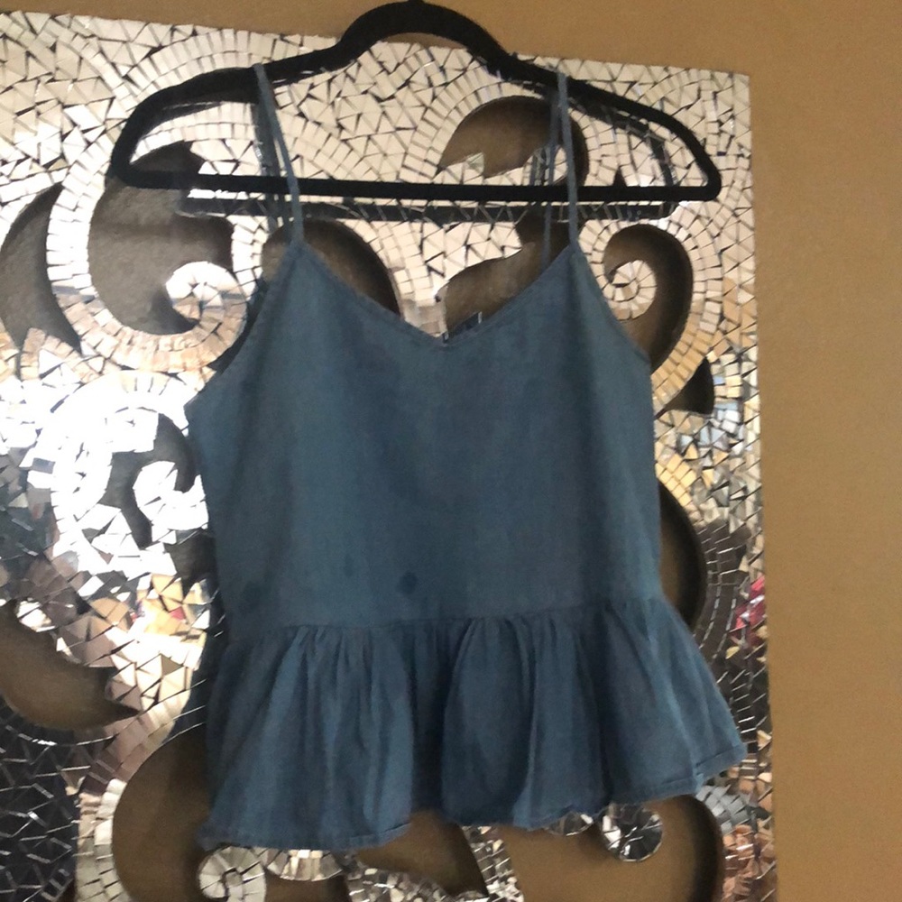 Light weight material summer top